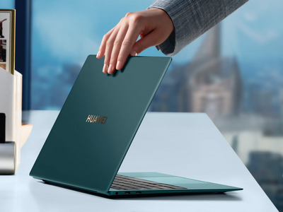 ����� HUAWEI MateBook X Pro (2022) ������ ����� �������������