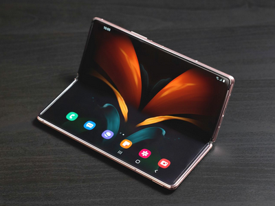Samsung Galaxy Z Fold3 ������� �������� ������� ����� Note