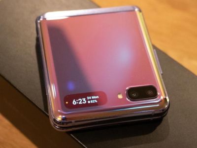 ������ Samsung Galaxy Z Fold3 � Z Flip3 �������� �� �����������