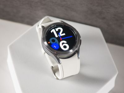 ����� Samsung Galaxy Watch4 Classic: ��� ����� � ��� �����