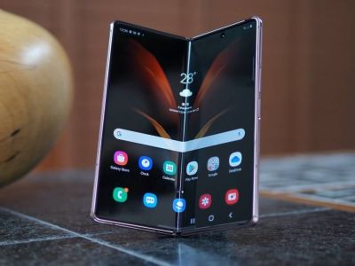 ����������� ������ Galaxy Z Fold3 ����������� �� ����������� ������������