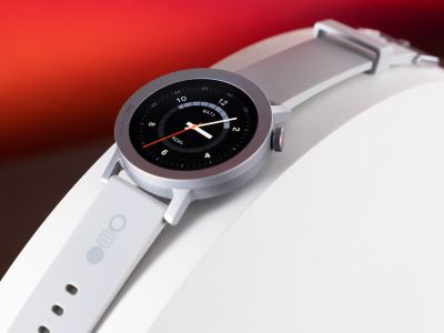����� CMF Watch Pro 2: ������ �� �����, � � ������������ � �� ���������